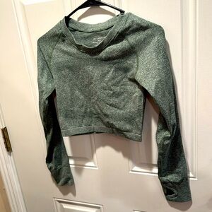 Jed North long sleeve workout cropped top - like new condition!!